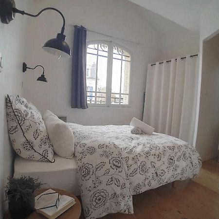 Apartamento Les Etapes Chartraines Parking Wifi Jaccuzi Chartres Exterior foto